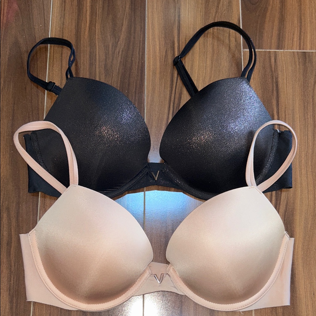 34c Victoria’s Secret Padded Push-Up Bra Set